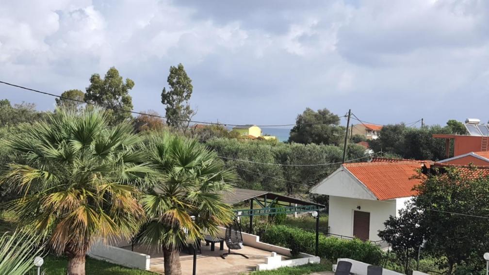 Palmyra Studios Kávos Buitenkant foto